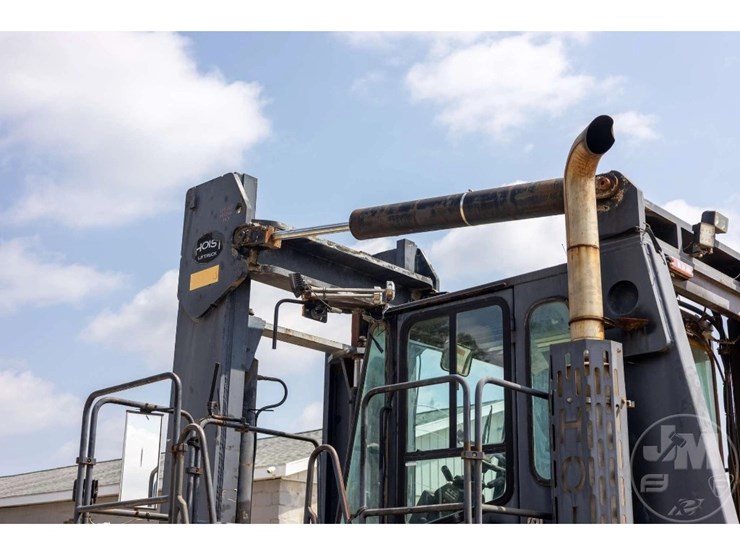 offsite-2010-hoist-p800at-80,000-rough-terrain-forklift-image-6