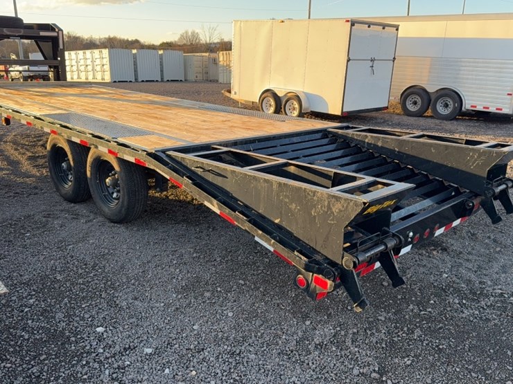 2021-big-tex-25'-gooseneck-image-6