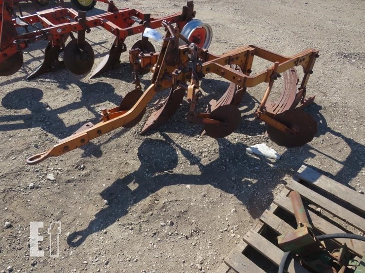 ac-3-bottom-slat-bottom-plow-135-image-2