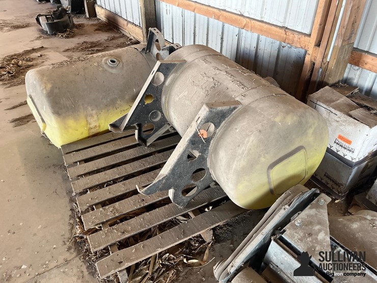 70-gal-fertilizer-tanks-image-7