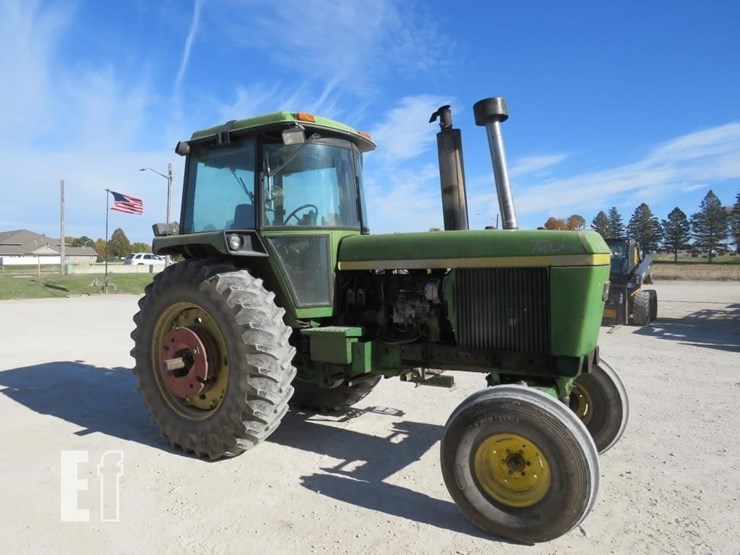john-deere-4430-image-3