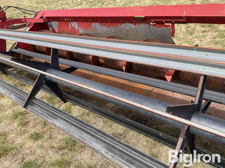 1990-case-ih-1010-image-12