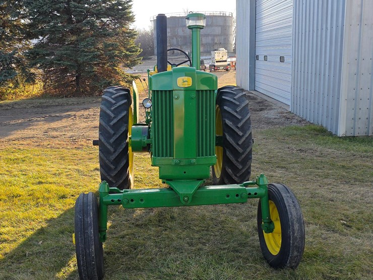 1958-john-deere-620-image-2