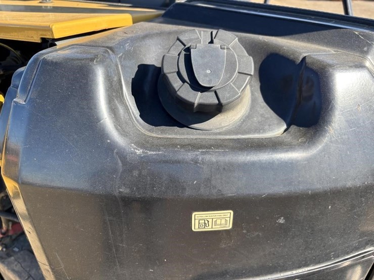 2022-caterpillar-302.7cr-image-39