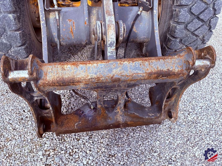 2004-volvo-l60e-image-30