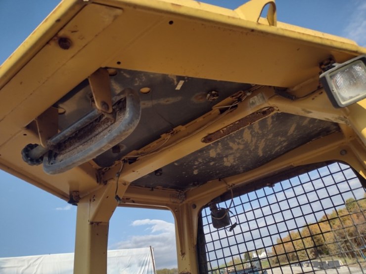 4-caterpillar-d5g-lgp-image-14