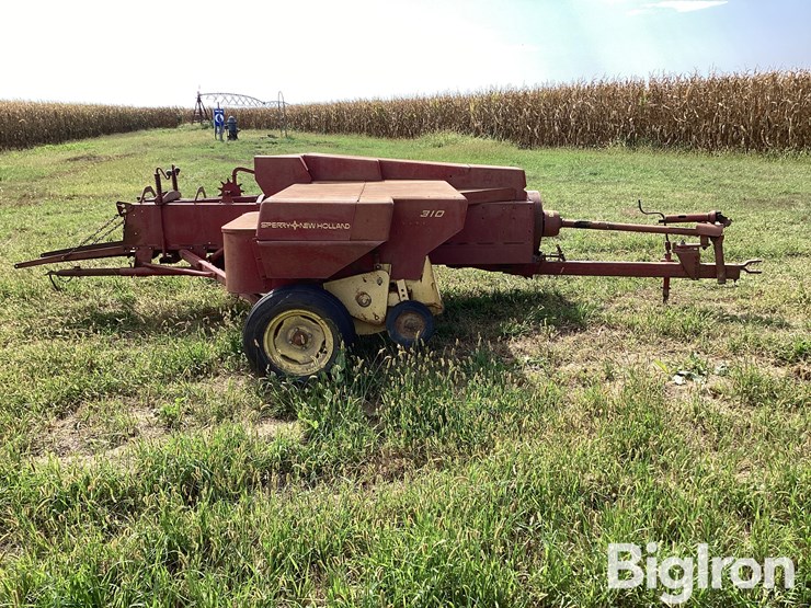 1978-new-holland-310-image-4