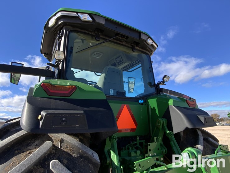 2022-john-deere-7r-210-image-19
