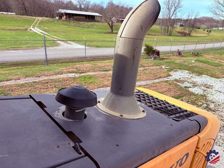 2004-volvo-l60e-image-86