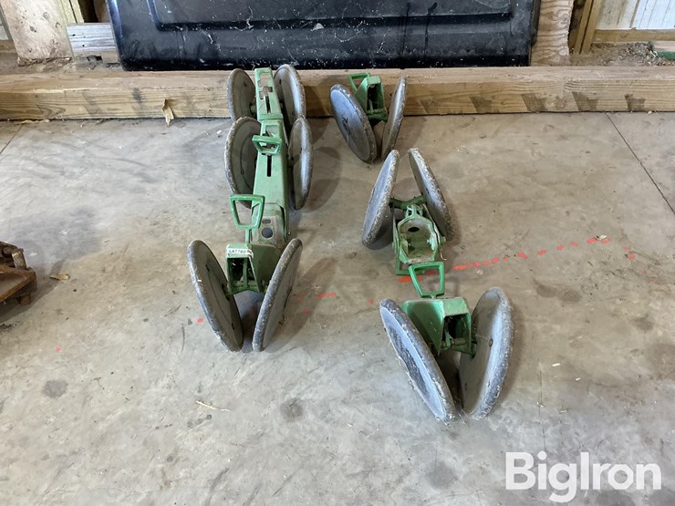 john-deere-7200-image-2