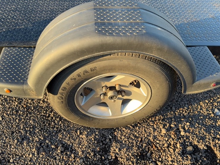 #3002-•-z-pro-6'-x-10'-kneeling-motorcycle-trailer-image-7