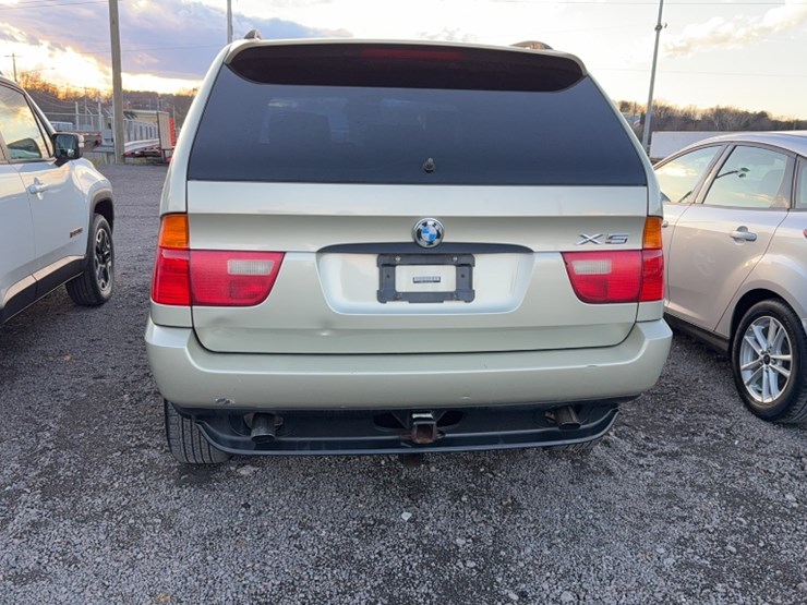 2001-bmw-x5-image-8