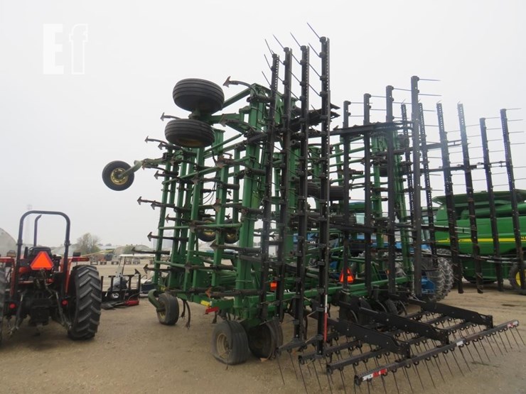 john-deere-2210-image-8