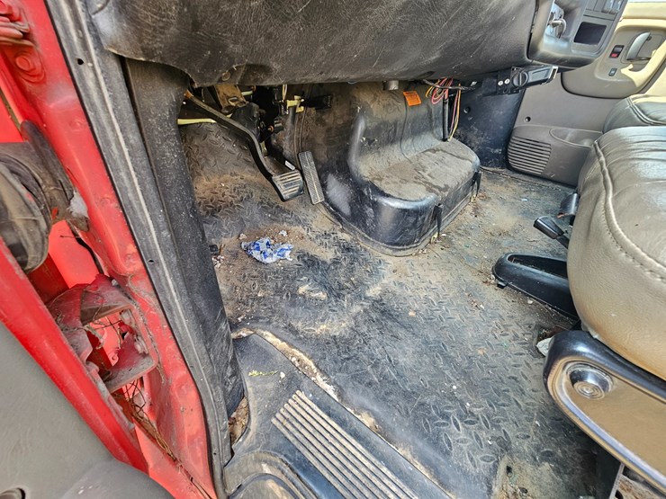 #21458-•-2003-gmc-c5500-truck-image-46