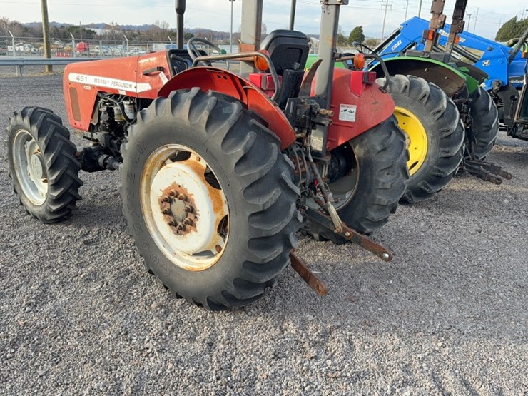 massey-ferguson-451-image-11