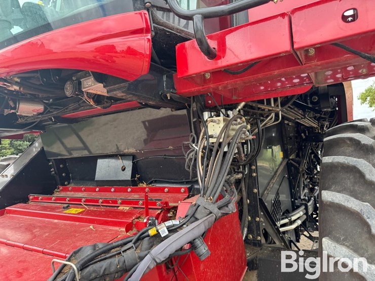 2020-case-ih-7150-image-15