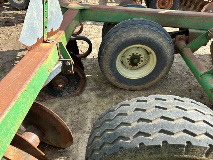 john-deere-635-image-54