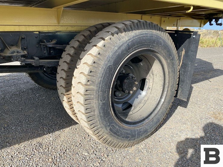 1965-international-loadstar-image-14