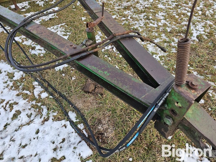 john-deere-1010-image-14