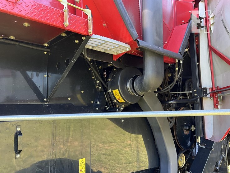 2012-case-ih-7130-image-18