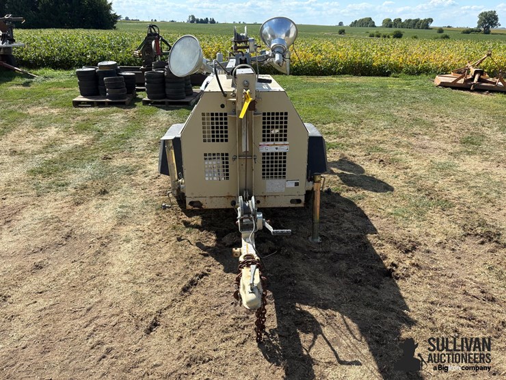 2007-ingersoll-rand-light-tower-image-2