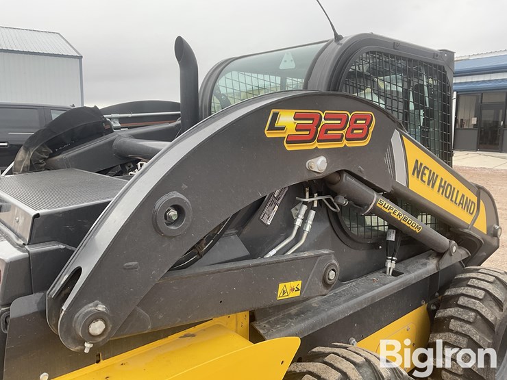 2023-new-holland-l328-image-20