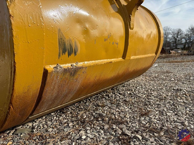 caterpillar-349-image-23