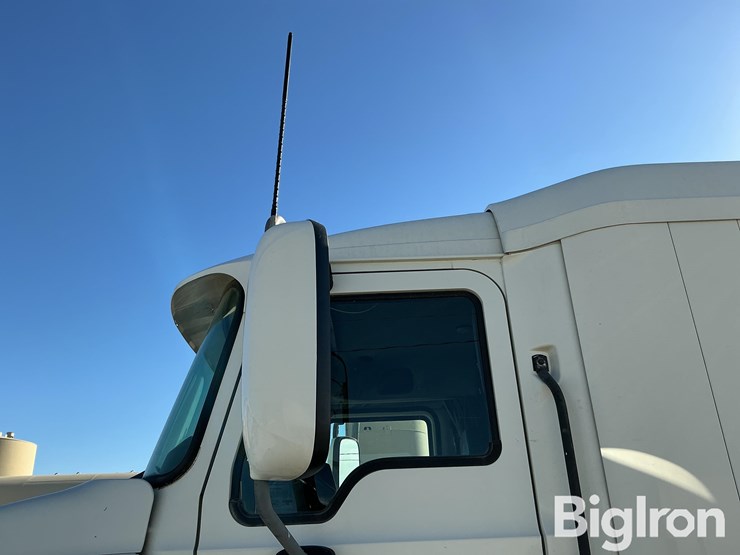 2014-mack-cxu613-t/a-truck-tractor-image-12