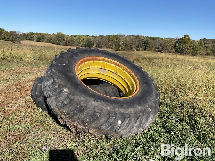 john-deere-4020-image-1