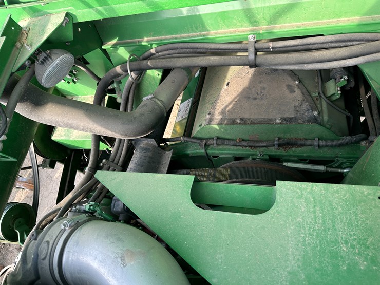 2015-john-deere-s680-image-64