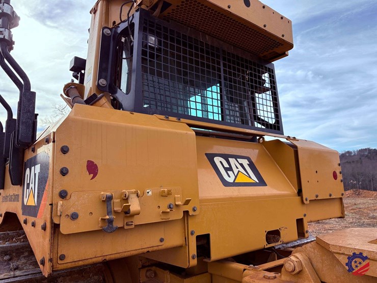 2019-caterpillar-d6t-xw-image-40