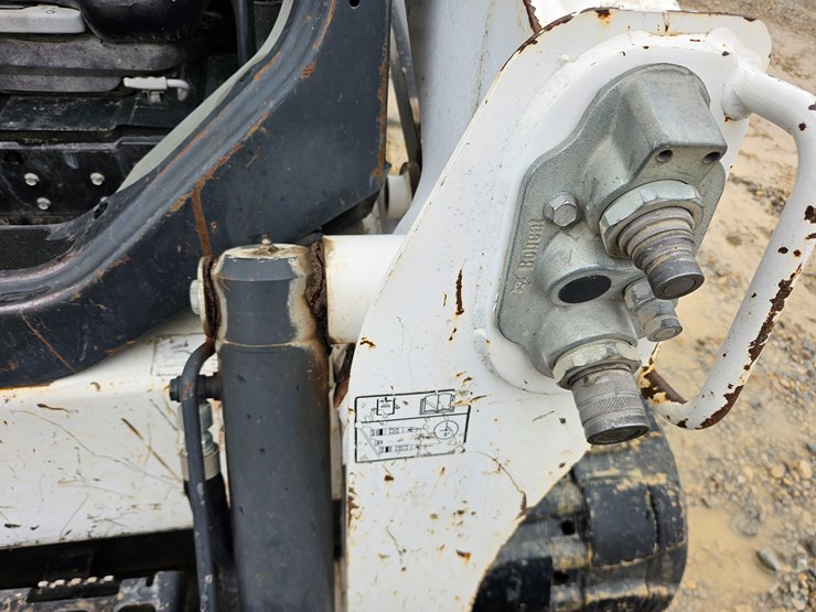 2018-bobcat-t770-image-43