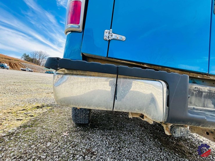 2013-ford-f150-xl-image-31