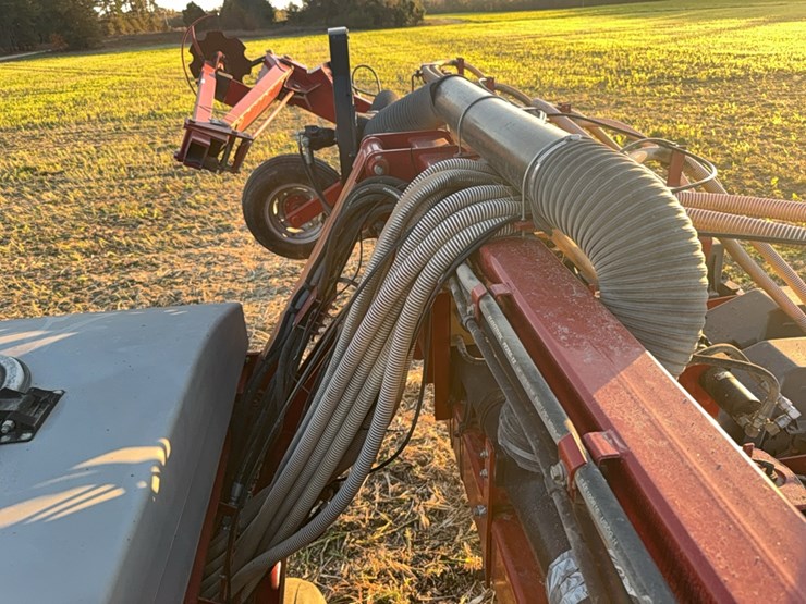 case-ih-1240-image-111