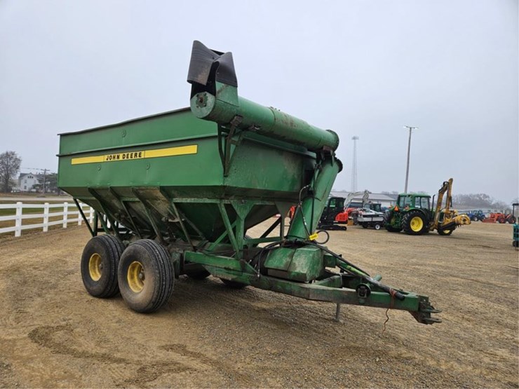 john-deere-400-image-7