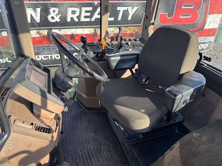 john-deere-7610-image-19