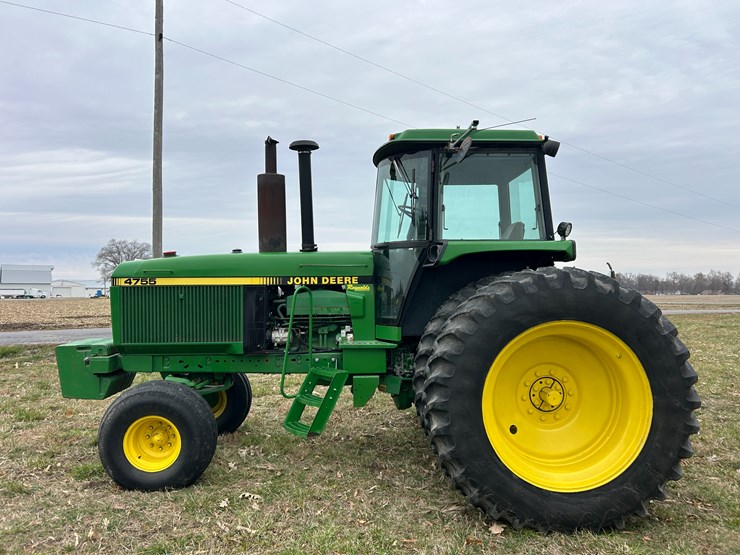 john-deere-4755-image-2