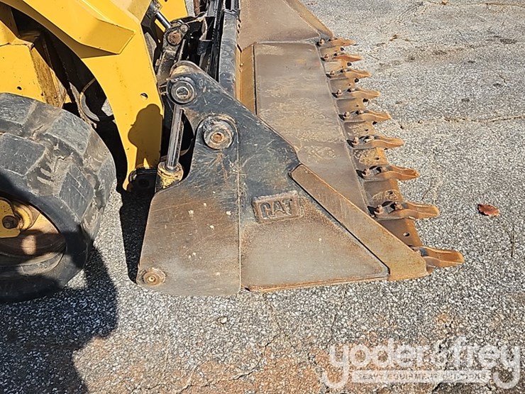 2022-caterpillar-299d3-xe-image-9