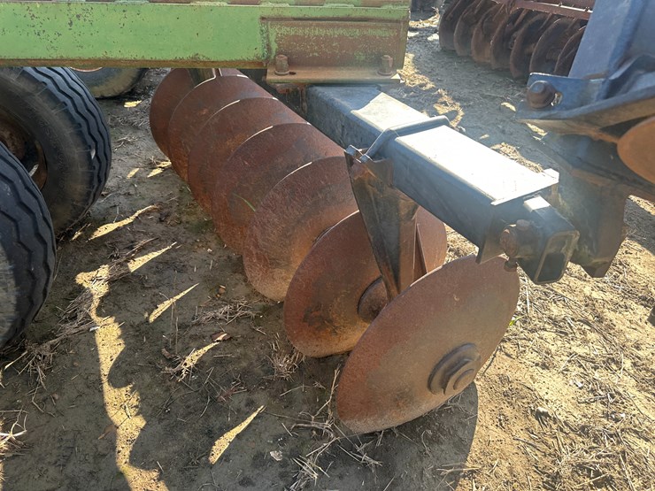 john-deere-30-image-21