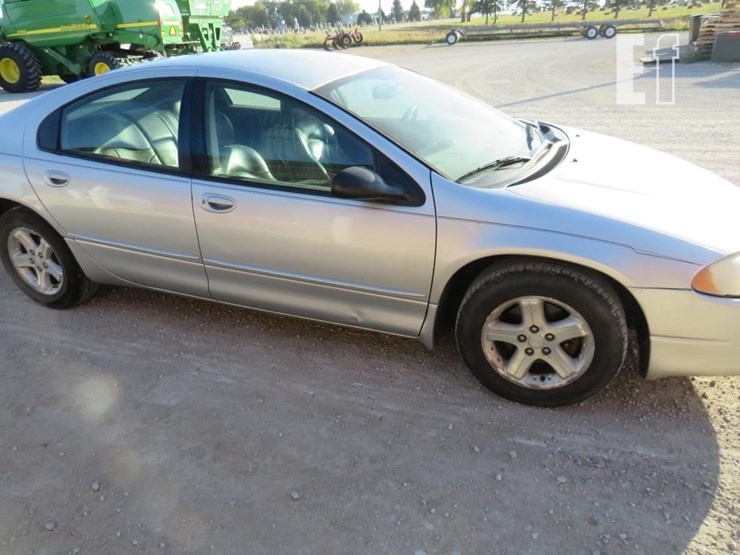 2002-dodge-intrepid-image-4