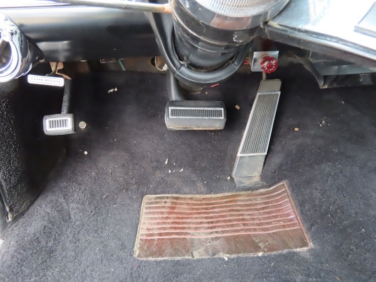 1965-oldsmobile-98-convertible-image-20