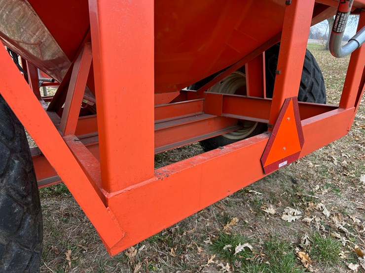 #96-•-kilbros-590-grain-cart-image-16