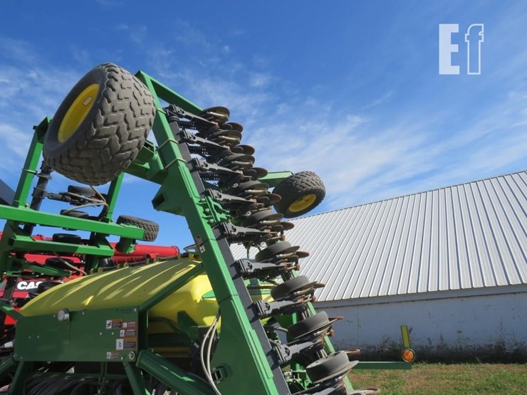 john-deere-1990ccs-image-17