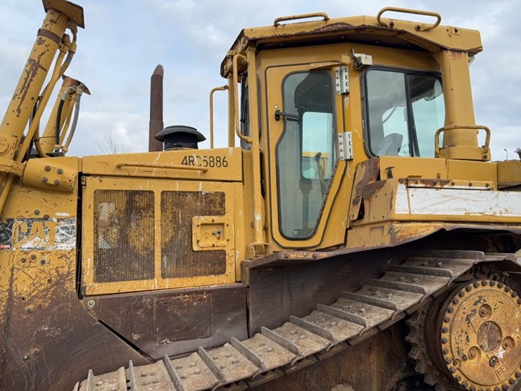 caterpillar-d6h-xl-image-12