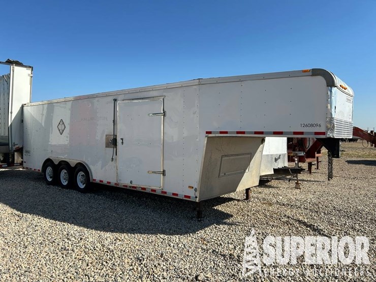 (x)-(8-34)-2015-haulmark-32'l-3-axle-enclosed-goo...-image-1