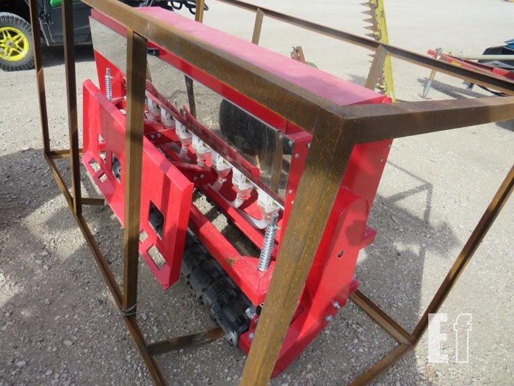 new-3pt-grain-drill-69-image-4