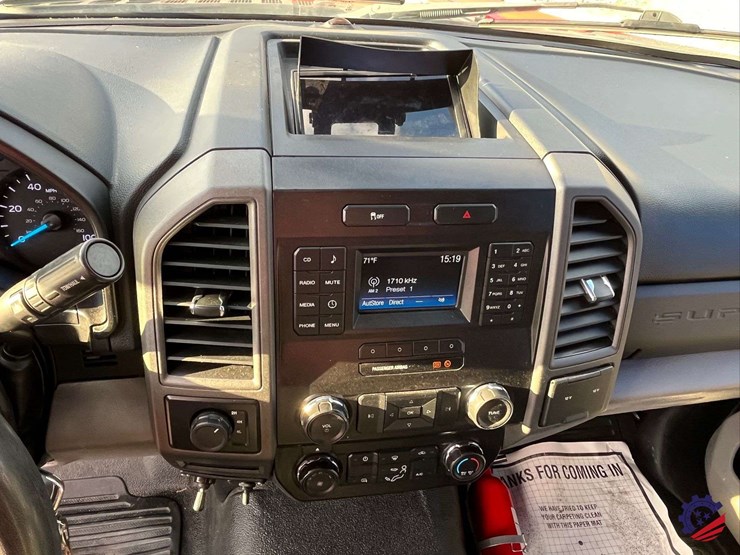 2017-ford-f350-xl-image-69