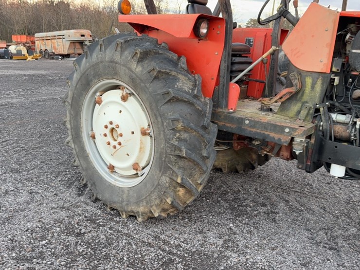 #3054-•-allis-chalmers-6080-tractor-image-6