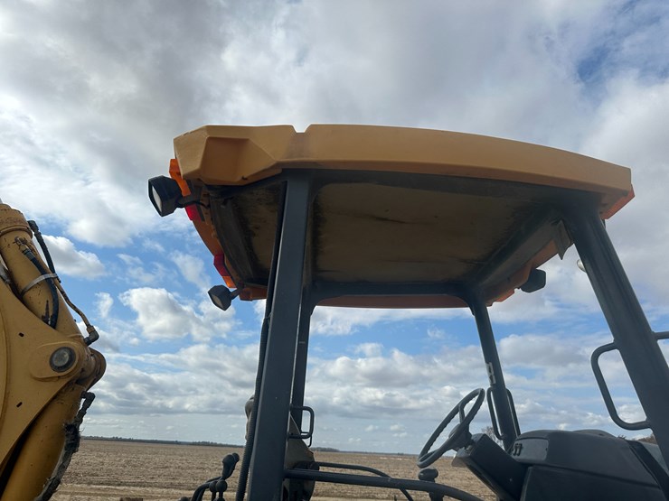 deere-310sg-image-56