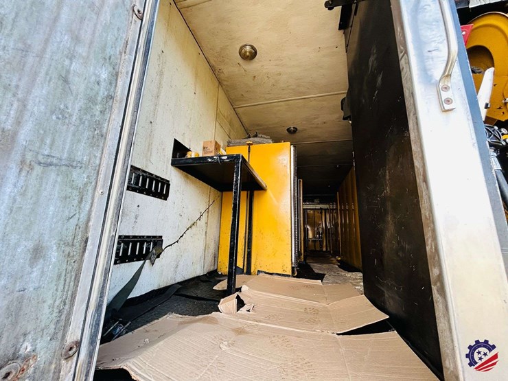 2007-peterbilt-340-image-103